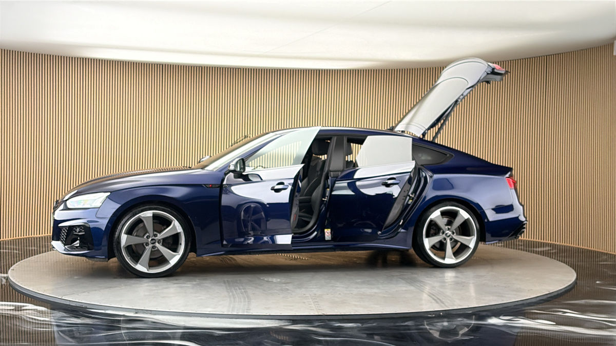 More views of Audi A5