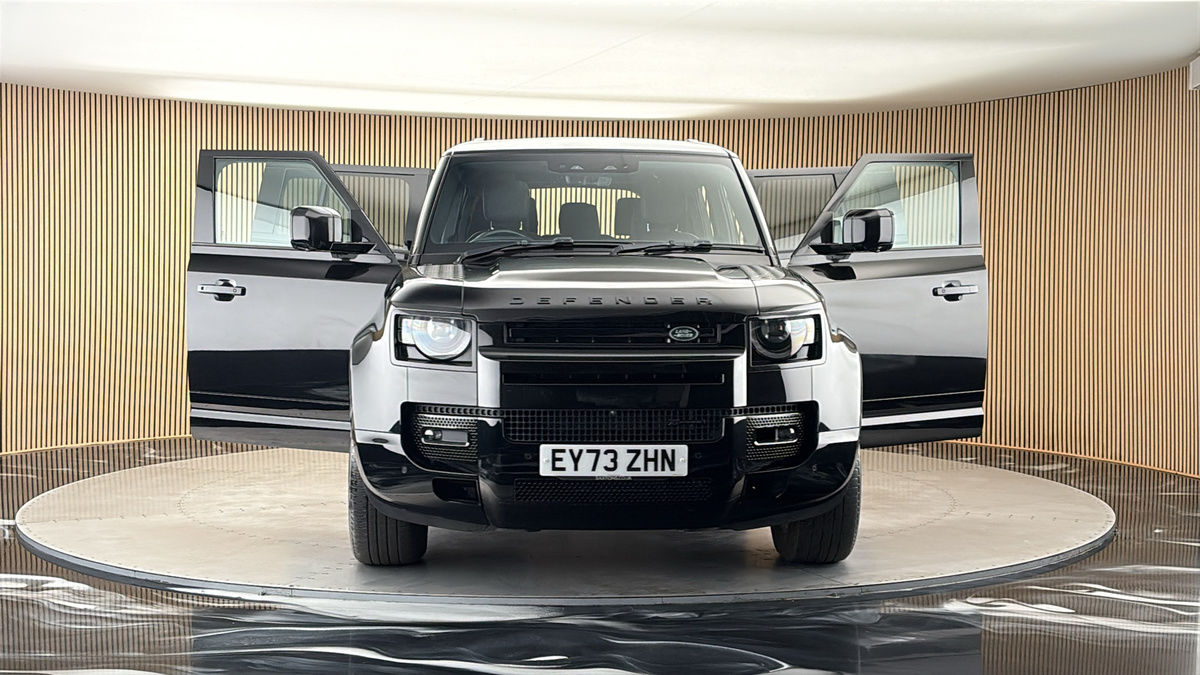 More views of Land Rover Defender 130