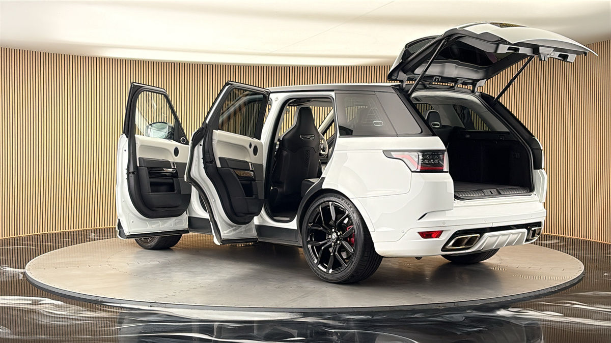 More views of Land Rover Range Rover Sport
