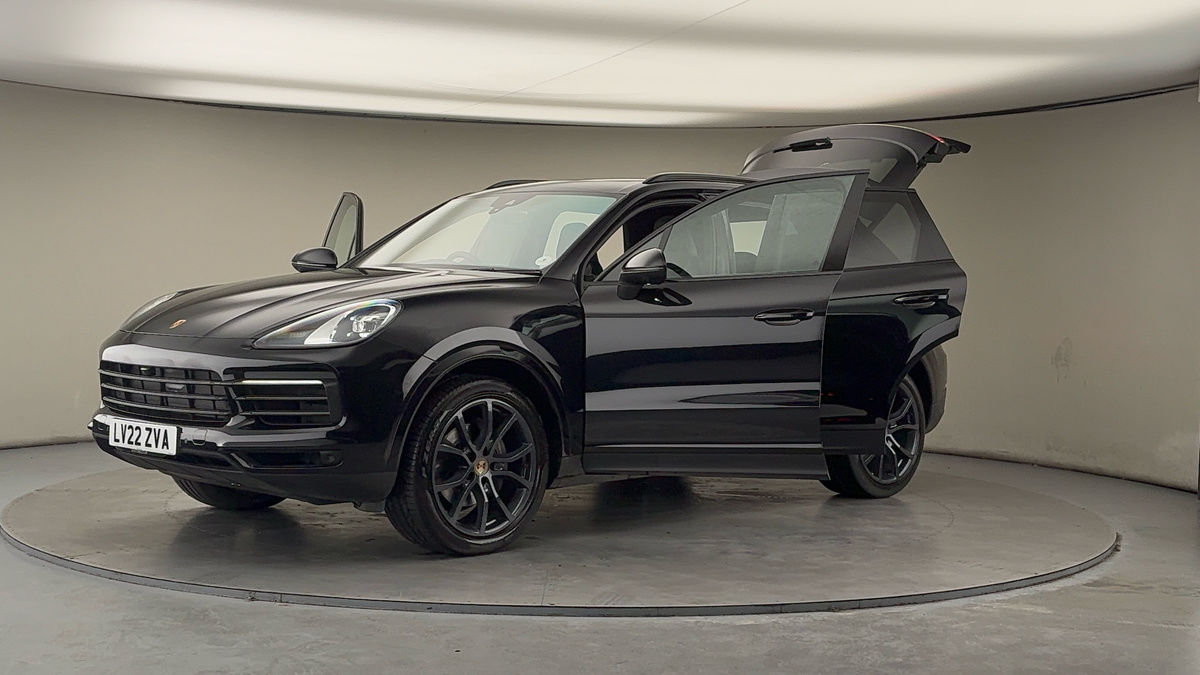 Porsche Cayenne Image 22