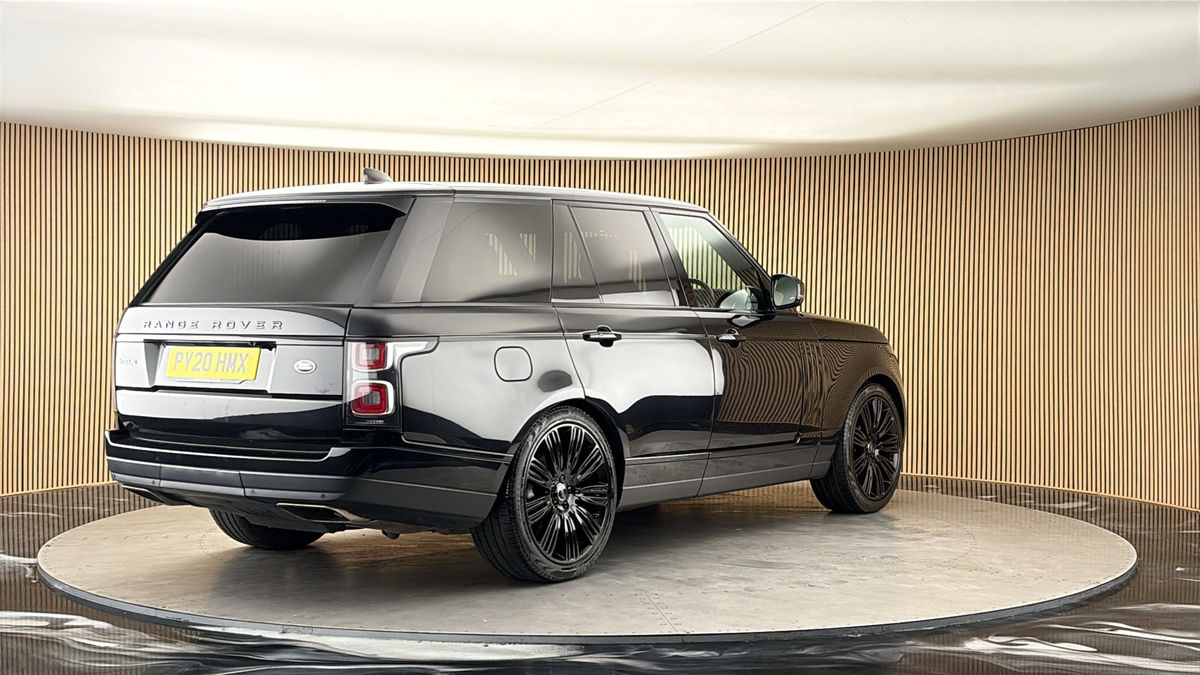 More views of Land Rover Range Rover