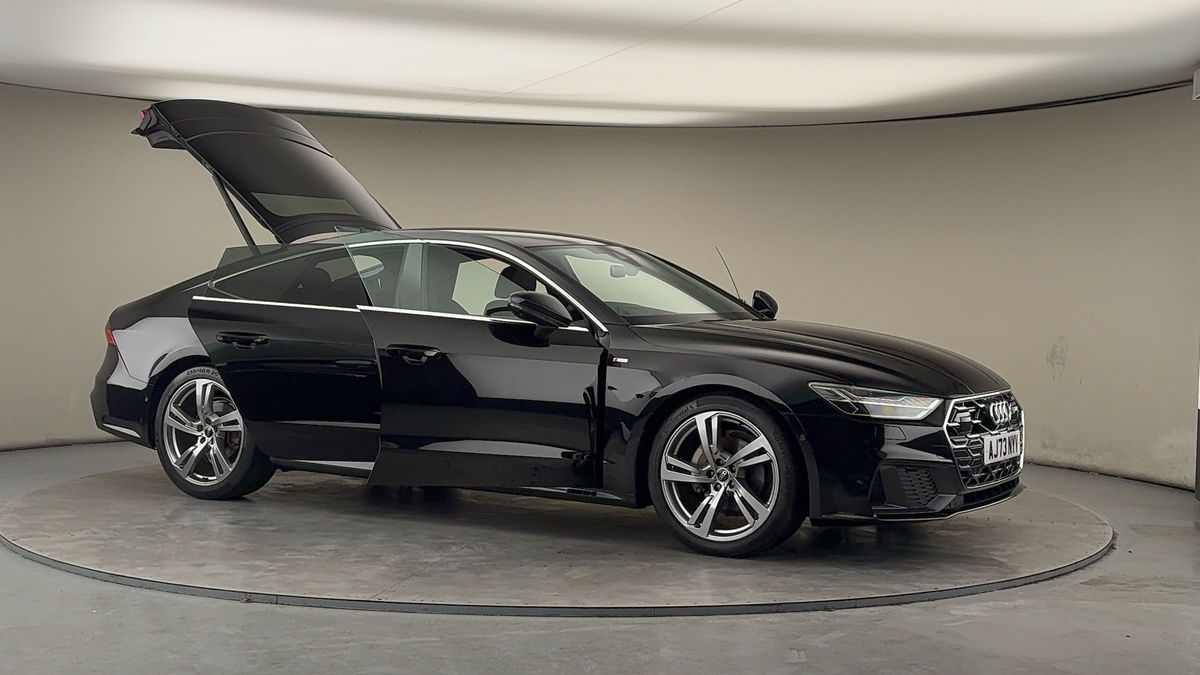 More views of Audi A7