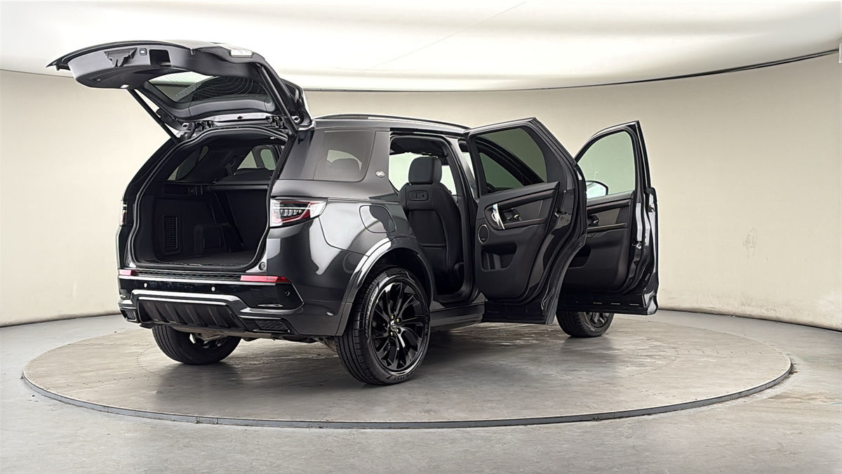 More views of Land Rover Discovery Sport