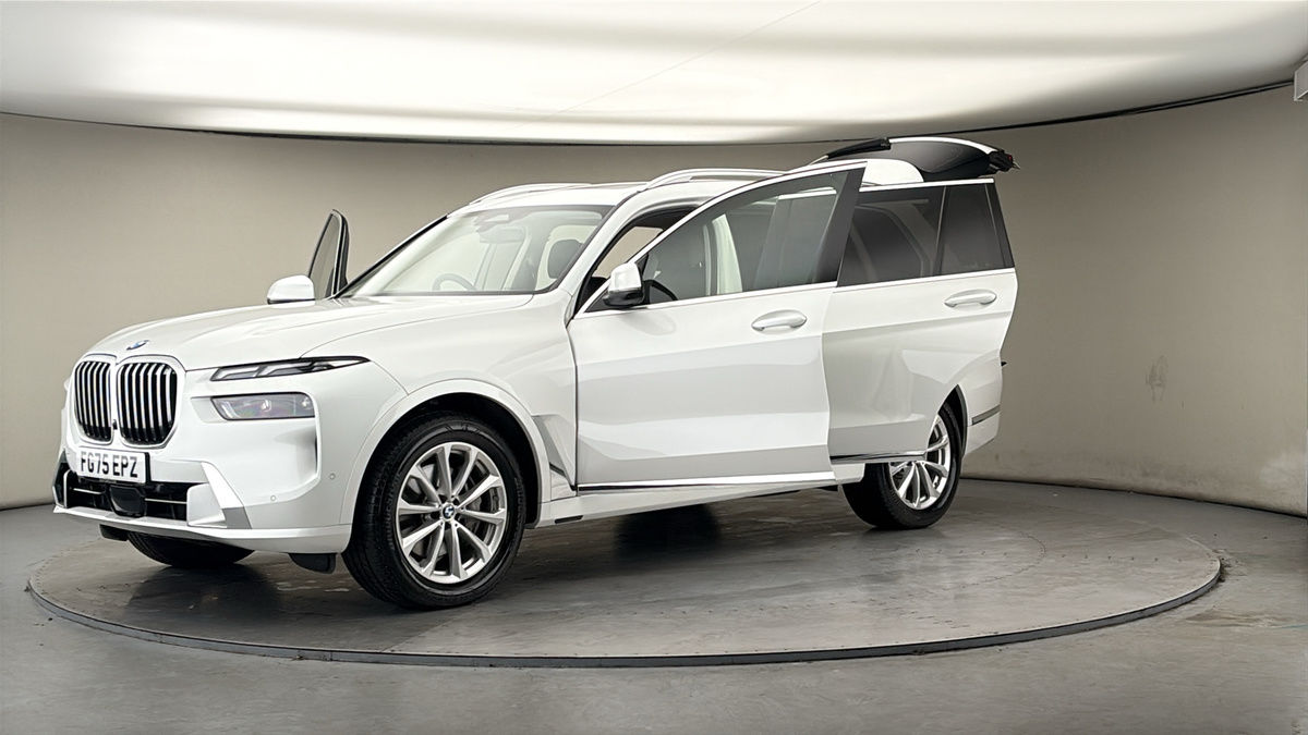 BMW X7 Image 22