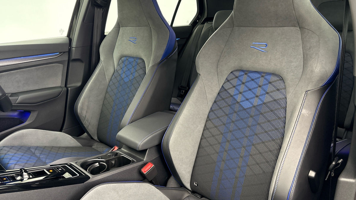 Volkswagen Golf Image 7