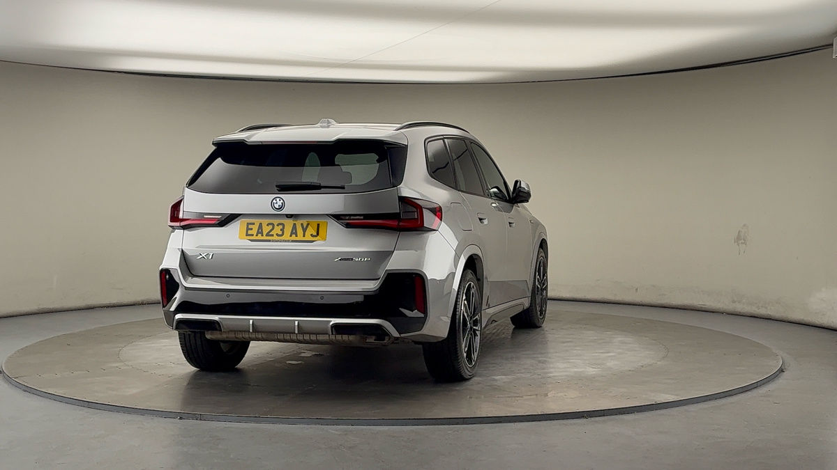 More views of BMW X1