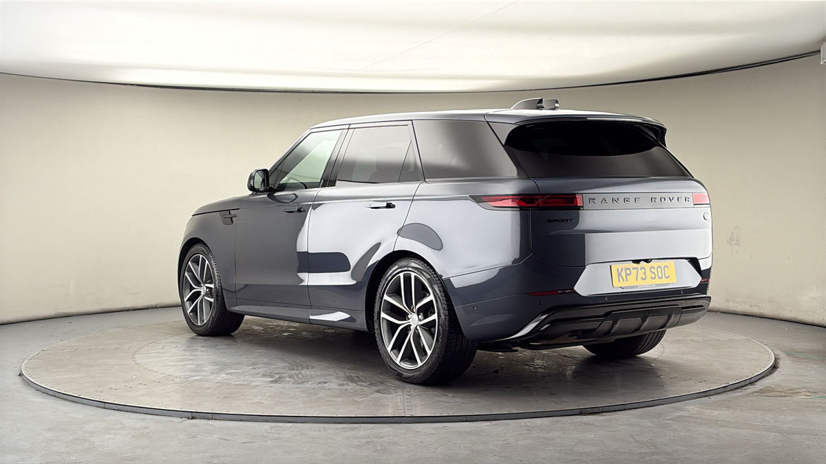 Land Rover Range Rover Sport Image 2