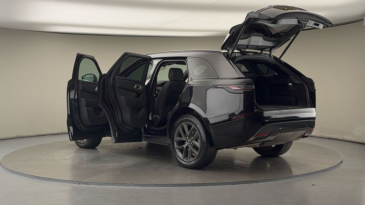 More views of Land Rover Range Rover Velar