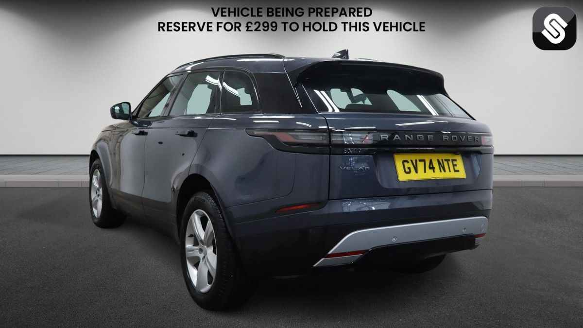 Land Rover Range Rover Velar Image 3