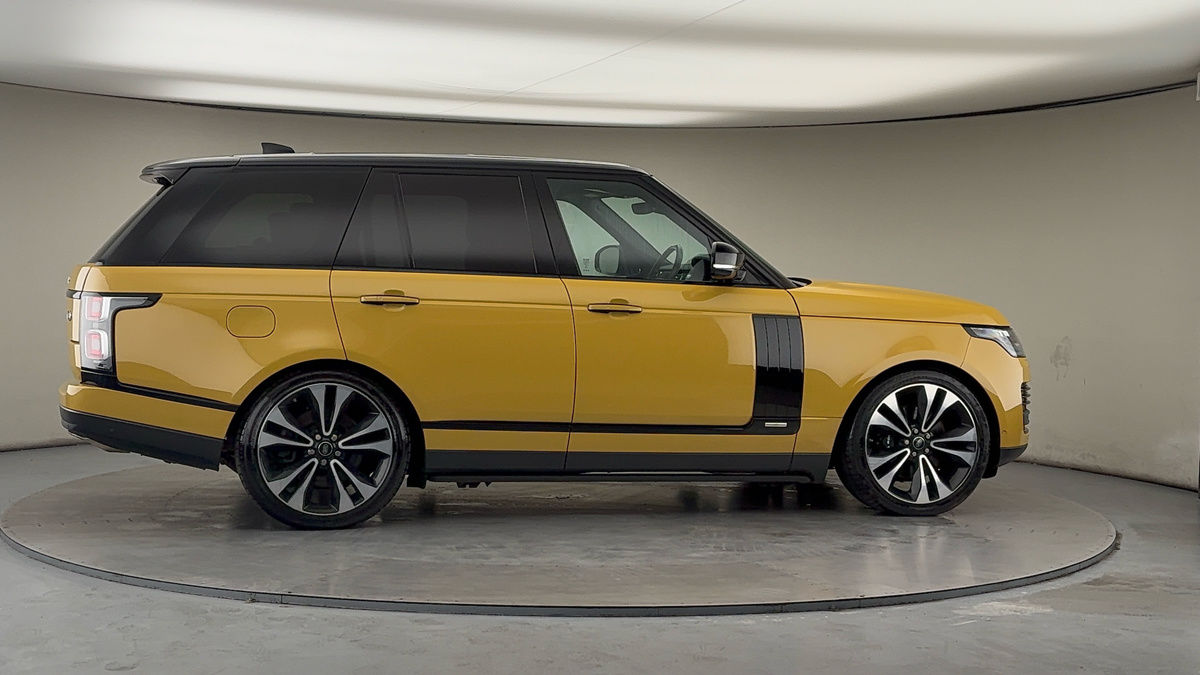 More views of Land Rover Range Rover