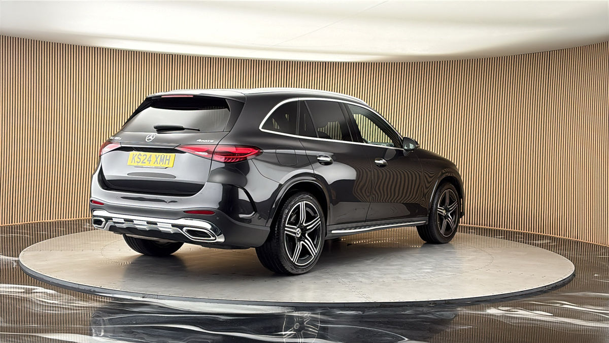More views of Mercedes-Benz GLC