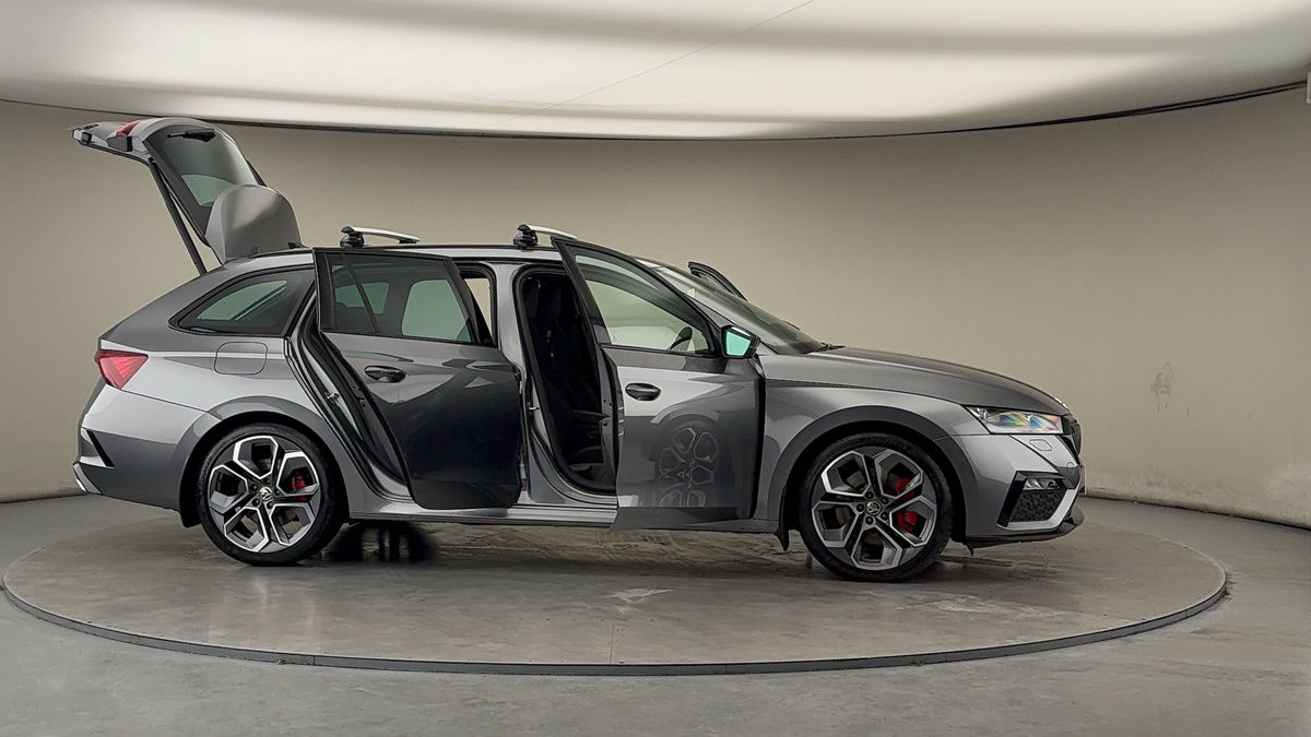 More views of Skoda Octavia