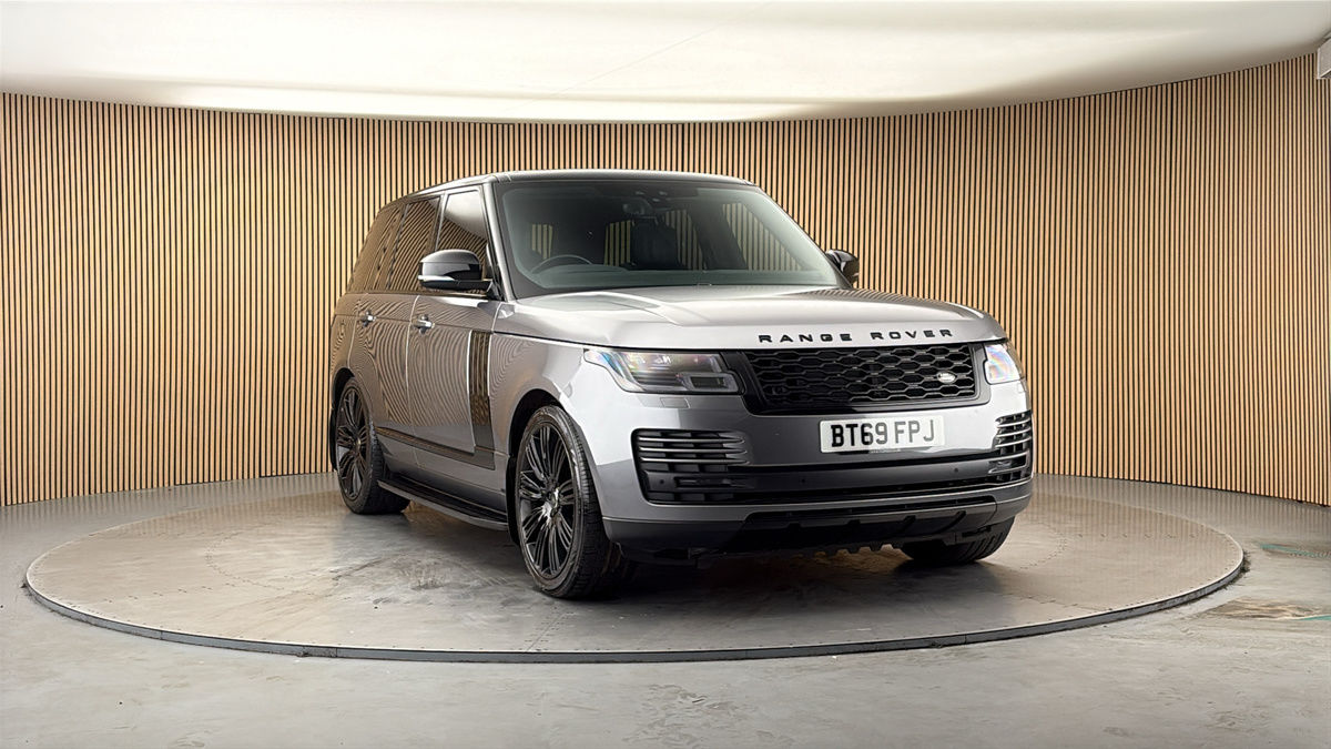 More views of Land Rover Range Rover