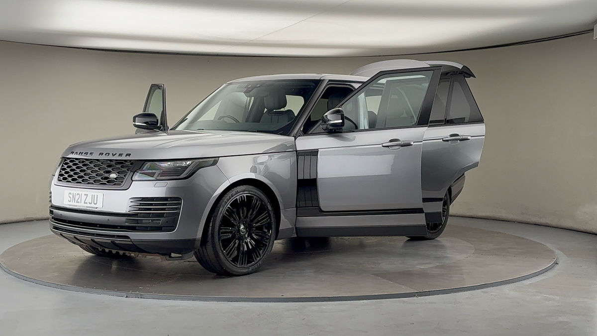 More views of Land Rover Range Rover