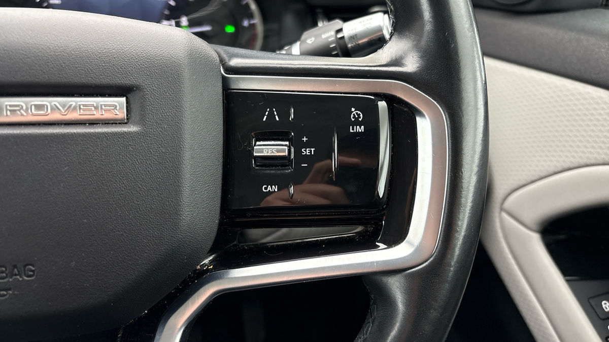 Land Rover Range Rover Evoque Image 14