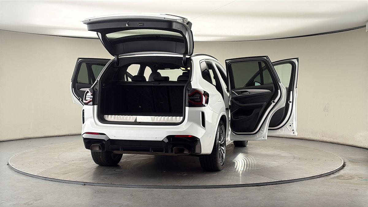 More views of BMW X3