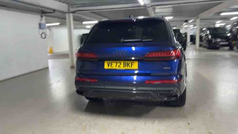 More views of Audi Q7