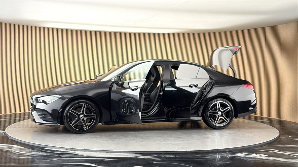 More views of Mercedes-Benz CLA