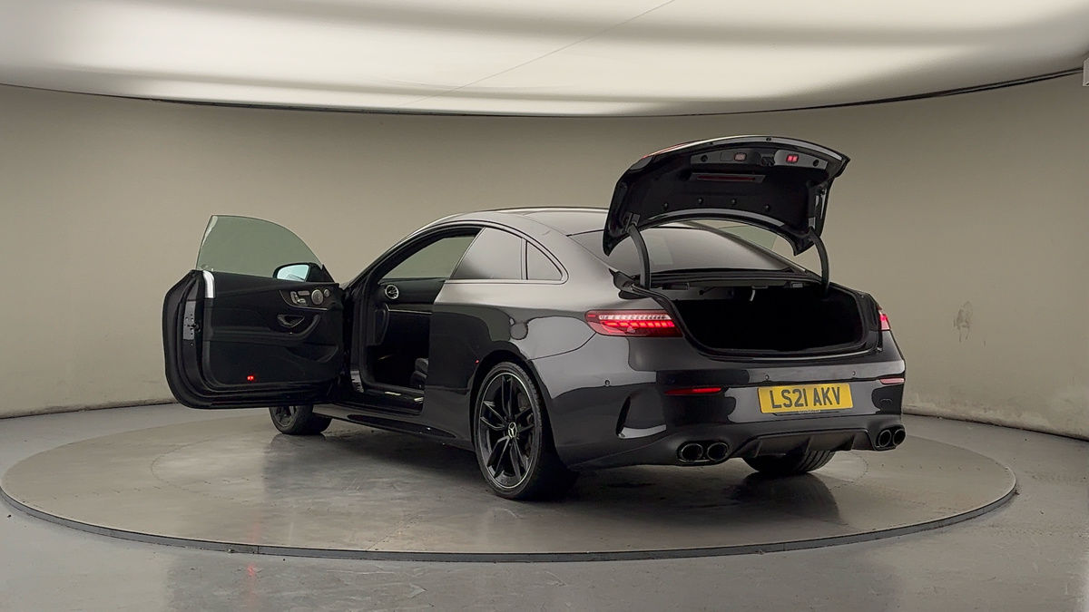 Mercedes-Benz E Class Image 23