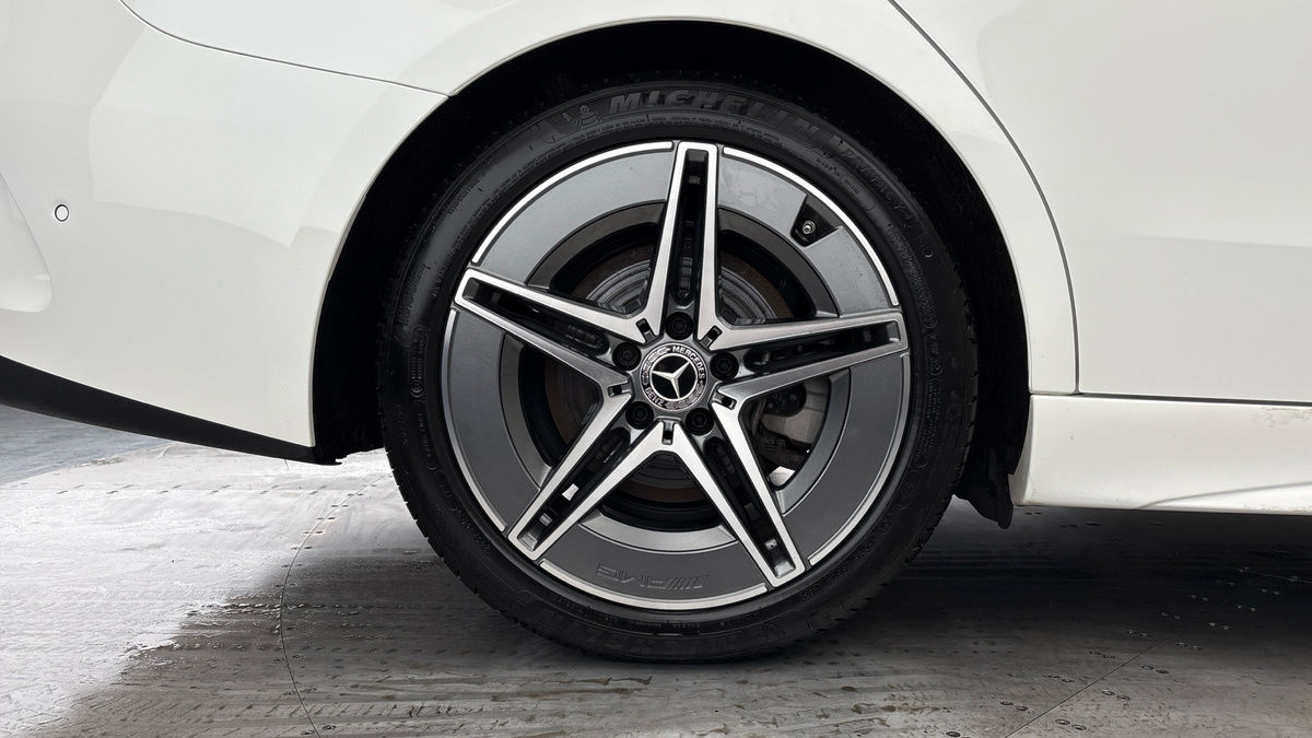 Mercedes-Benz C Class Image 10