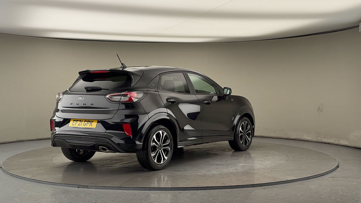 More views of Ford Puma