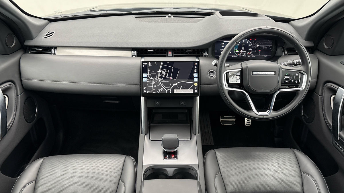 Land Rover Discovery Sport Image 12