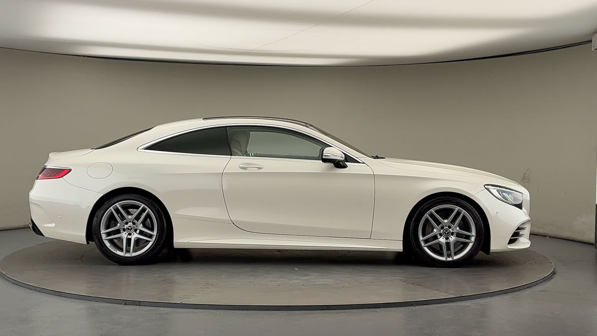 Mercedes-Benz S Class Image 16