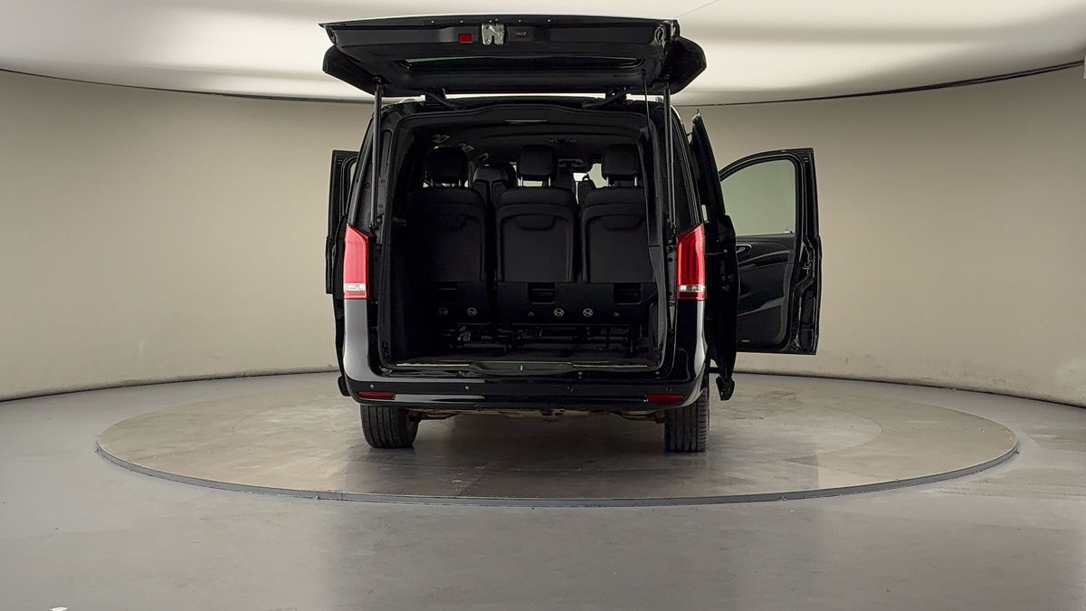 More views of Mercedes-Benz V Class