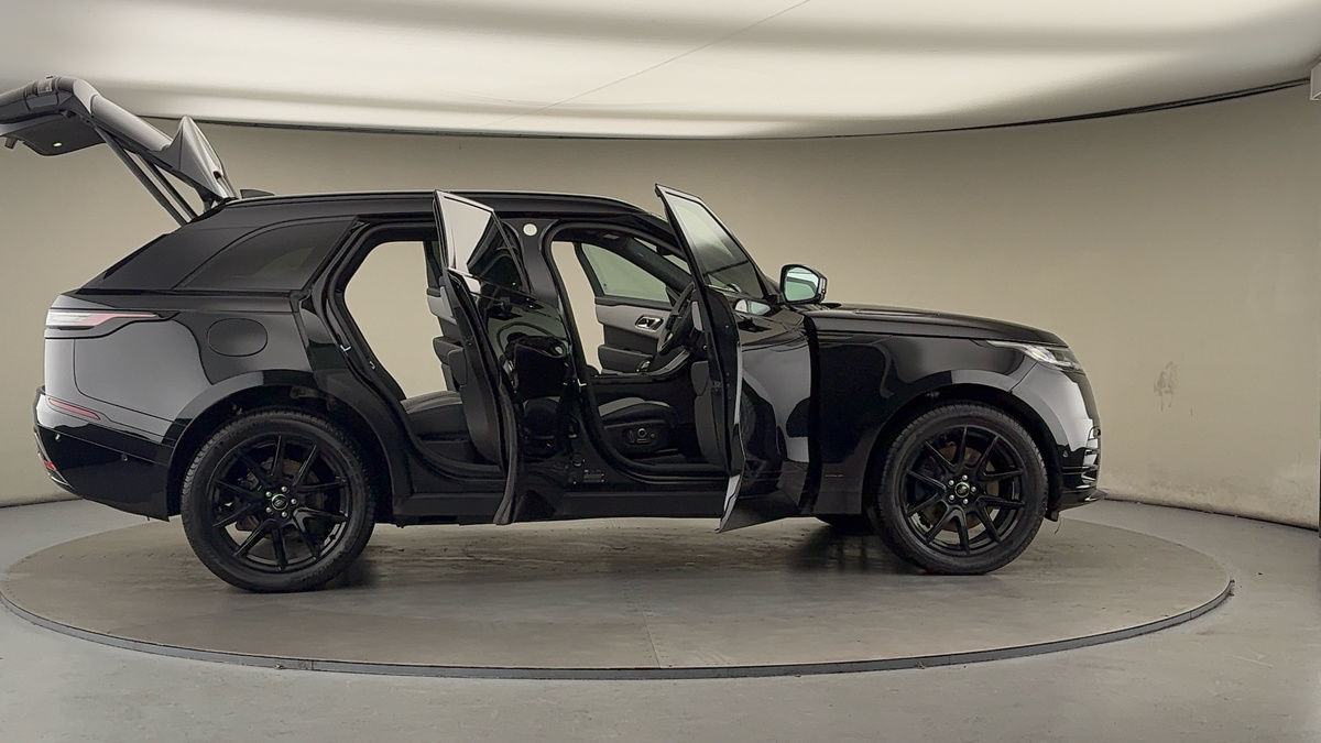 More views of Land Rover Range Rover Velar