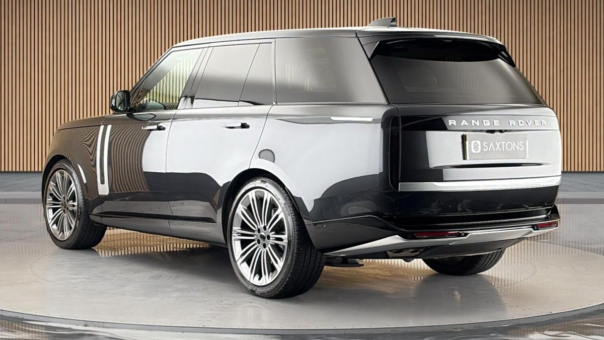 Land Rover Range Rover Image 2