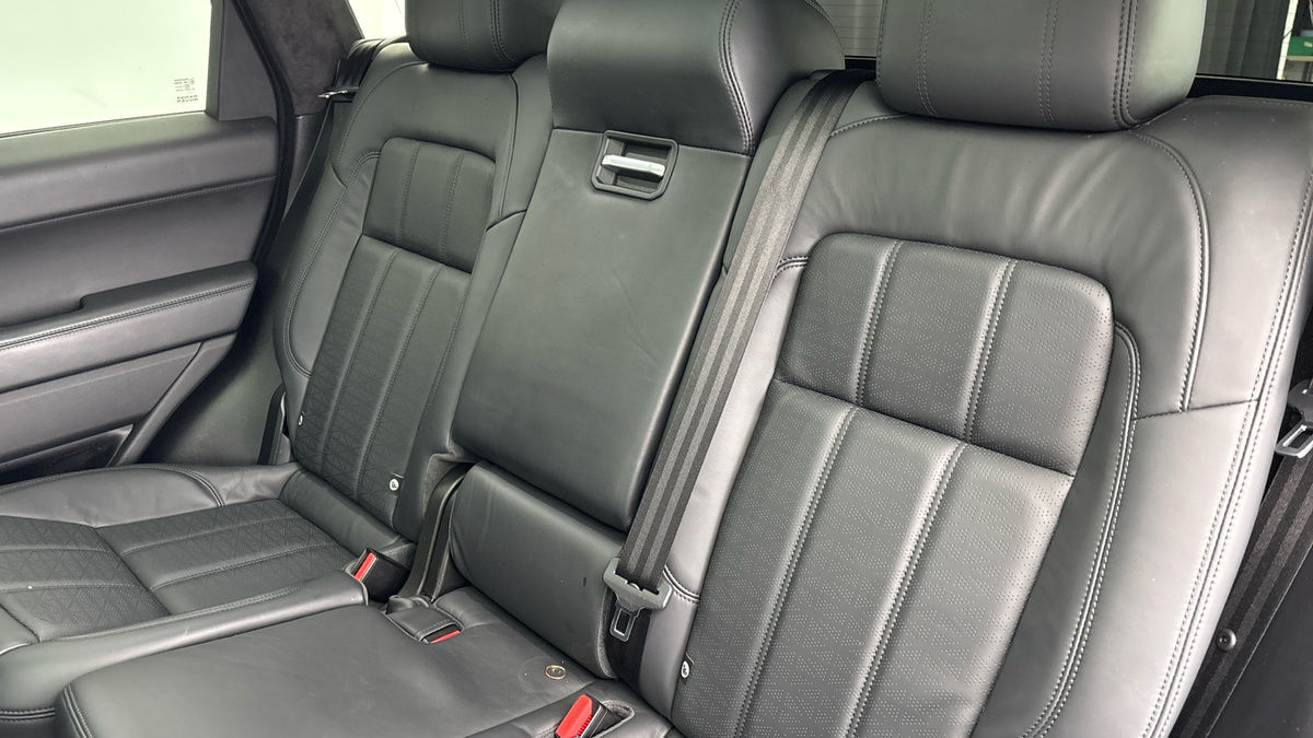Land Rover Range Rover Sport Image 8