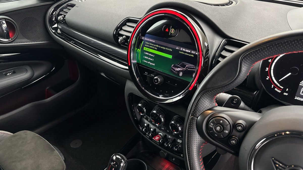 MINI Clubman Image 18