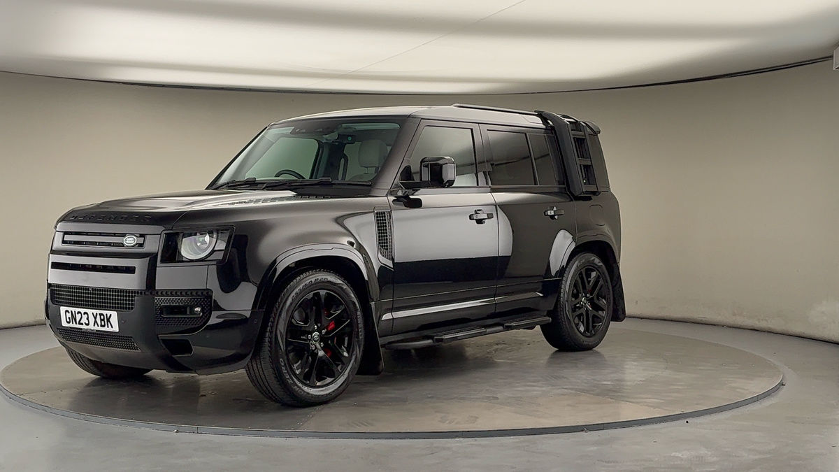 Land Rover Defender 110 Image 20
