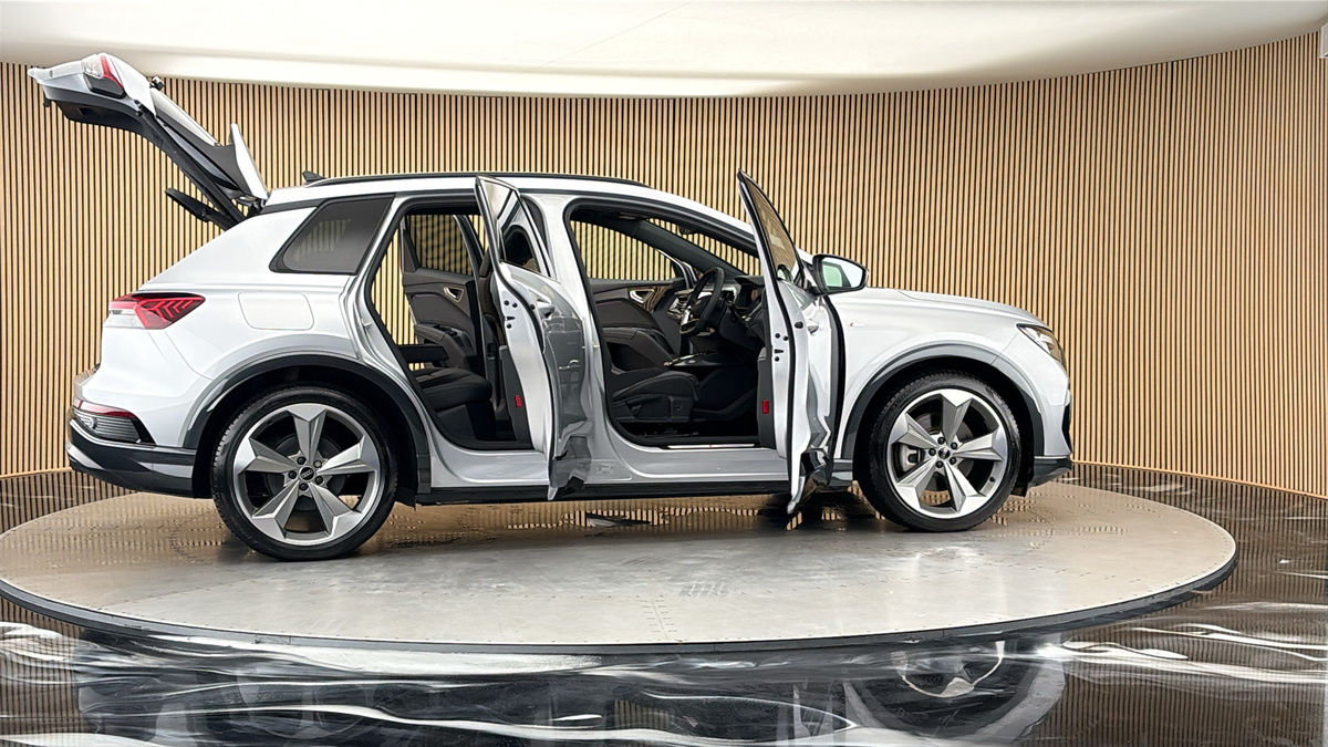 More views of Audi Q4 e-tron