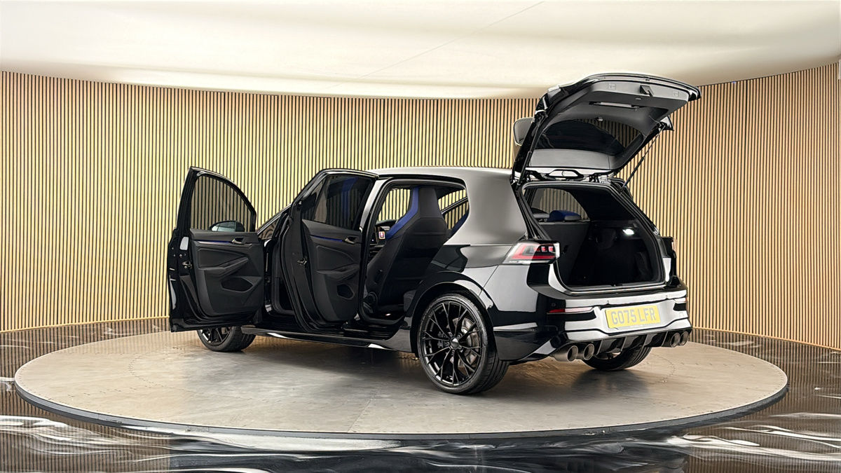 More views of Volkswagen Golf