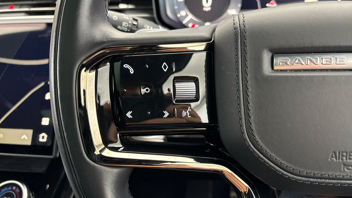Land Rover Range Rover Sport Image 13