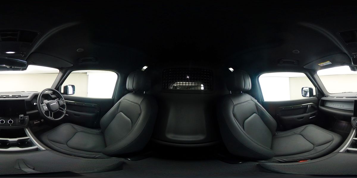 More views of Land Rover Defender 90