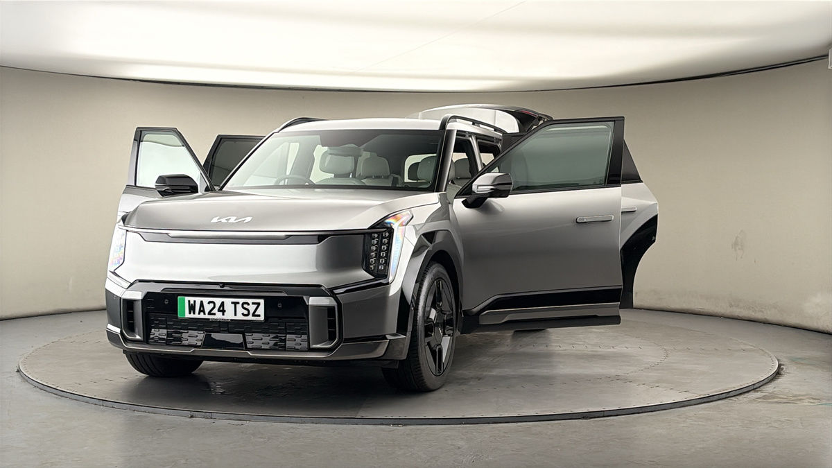 More views of Kia EV9