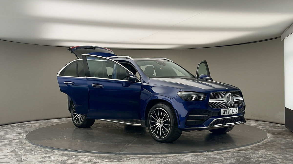 More views of Mercedes-Benz GLE