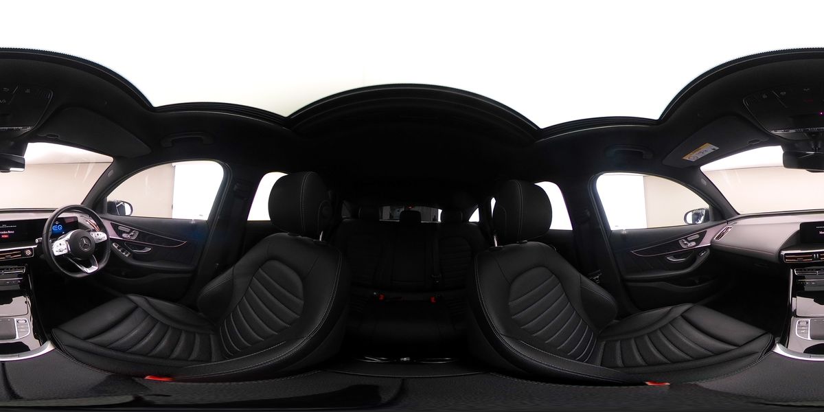 More views of Mercedes-Benz EQC