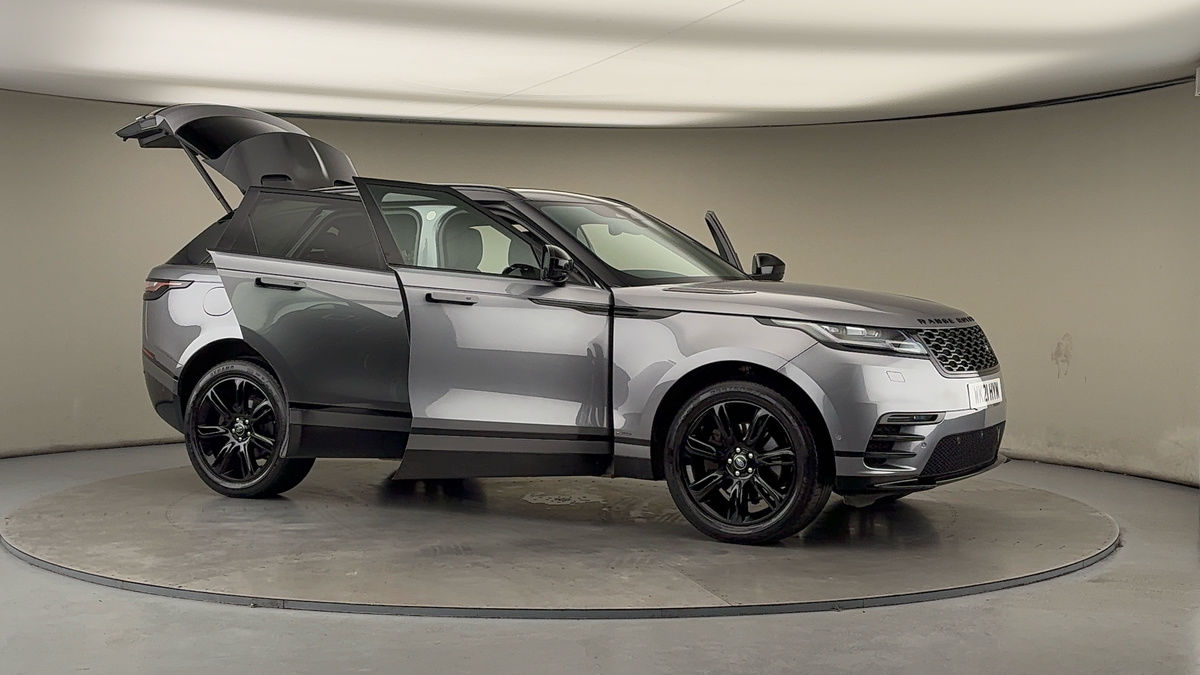 More views of Land Rover Range Rover Velar