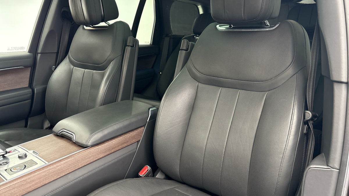 Land Rover Range Rover Image 7
