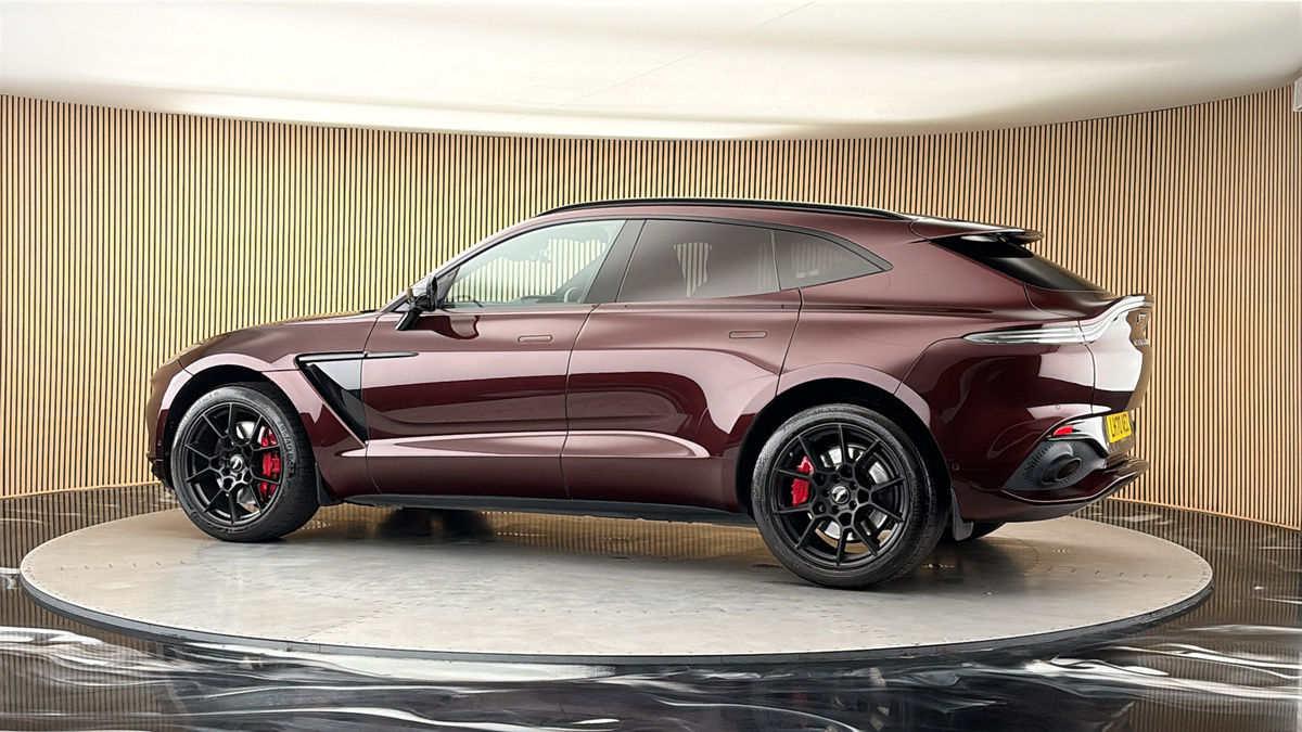 More views of Aston Martin DBX