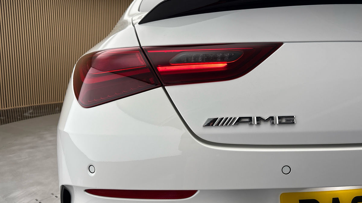 Mercedes-Benz CLA Image 42