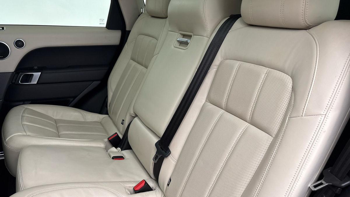 Land Rover Range Rover Sport Image 8