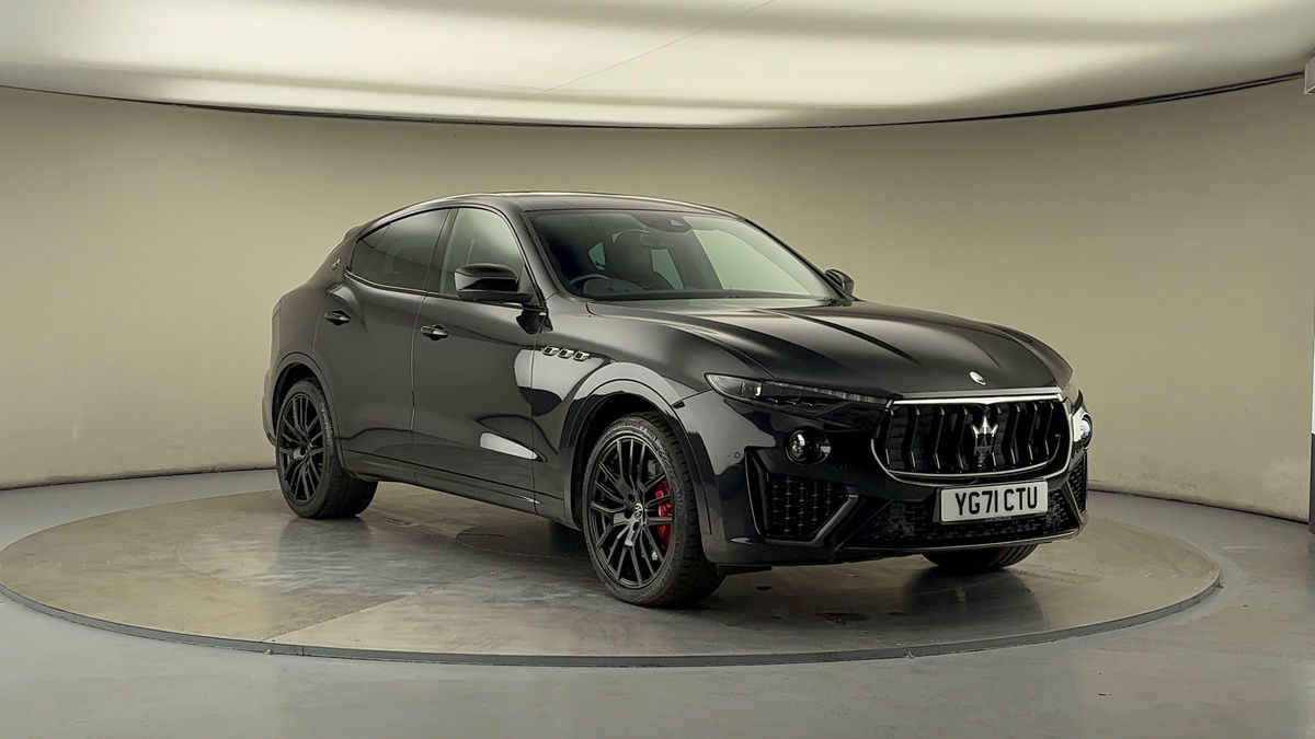 Maserati Levante Sticky Header Image