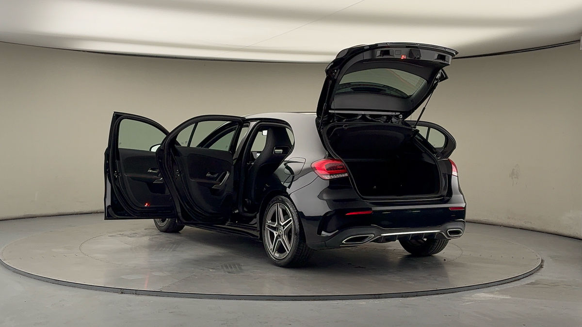 Mercedes-Benz A Class Image 23