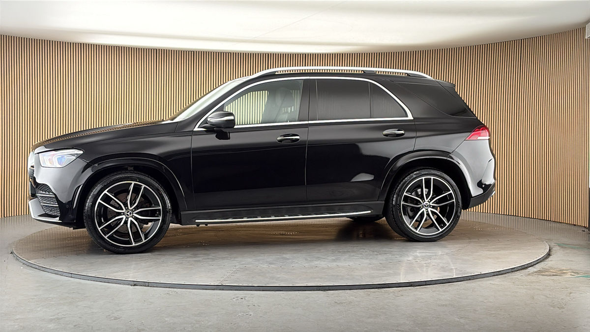 More views of Mercedes-Benz GLE
