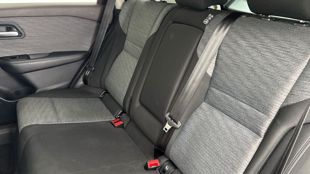 Nissan X-Trail Image 8