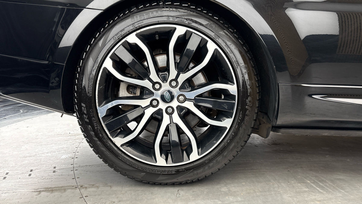 Land Rover Range Rover Sport Image 10